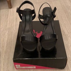 Shiekh Black Wedge Heel Sandal